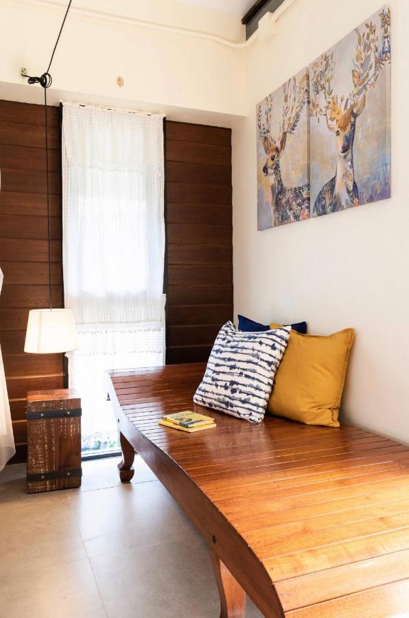 Baan Boon Bed & Breakfast Bangkok Bagian luar foto