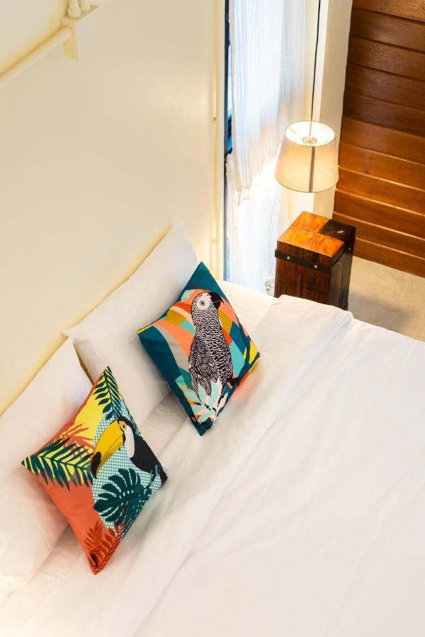 Baan Boon Bed & Breakfast Bangkok Bagian luar foto