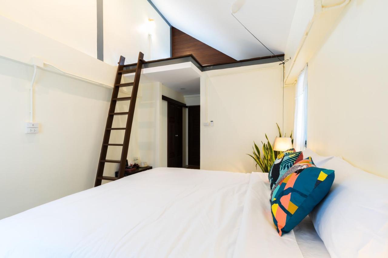 Baan Boon Bed & Breakfast Bangkok Bagian luar foto